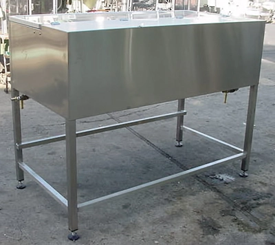 USED JACKETED ENCL CHILL TABLE 36X72 ENCLOSED CHILL TABLE