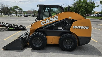 USED 2023 Case SV280B