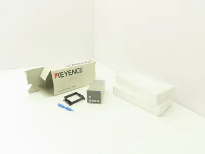 Keyence RC-18 Digital Preset Counter 4-Digit LED 100-240VAC