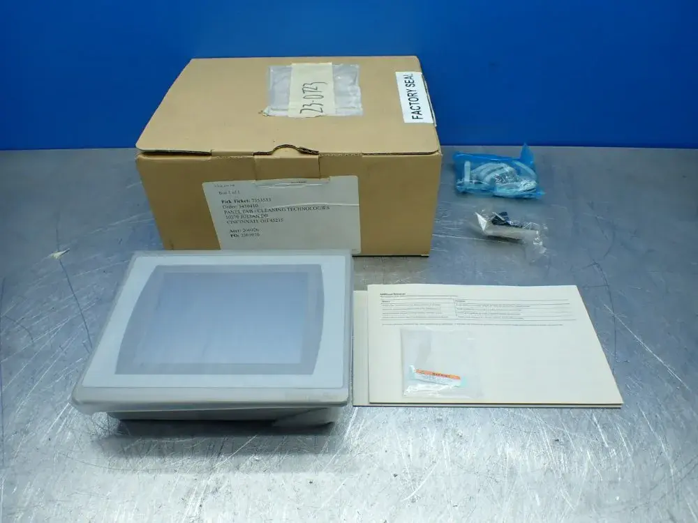 NEW ALLENBRADLEY 2711PT7C21D8S