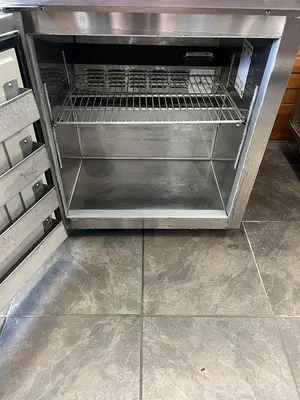 Used HOSHIZAKI CRMR27-LP Undercounter Refrigerators Florida US | BAM Discount Restaurant Equipment #1437915