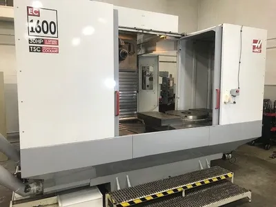 2004 HAAS EC-1600 CNC Horizontal Machining Center | Silverlight CNC, Inc (2)