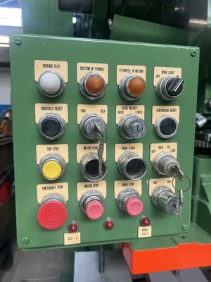 USED 1982 V AND O V AND O 75ST PRESS
