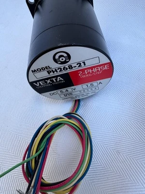 ORIENTAL MOTOR VEXTA PH268-21 PH26821 STEPPER MOTOR 1.5 AMP 5.4VDC 2 PHASE