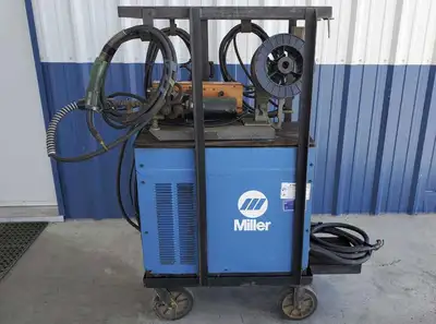 USED MILLER CP-300