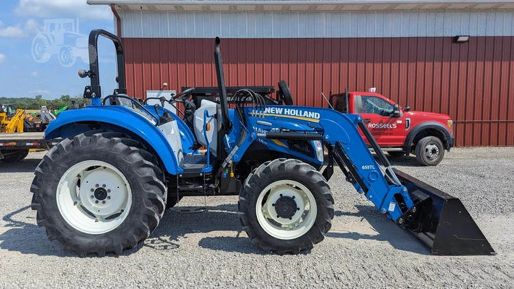 Used 2011 NEW HOLLAND T4.75 Agricultural Tractors | Rosseel's Equipment Inc #720723
