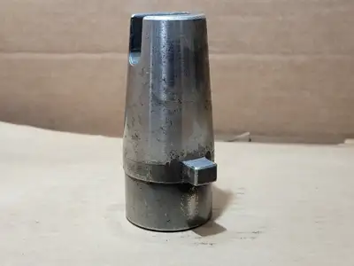 USED UNIVERSAL ENGINEERING 80430