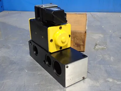 Used PARKER HHB208750IL Pumps Ohio US | HGR 24 #884955