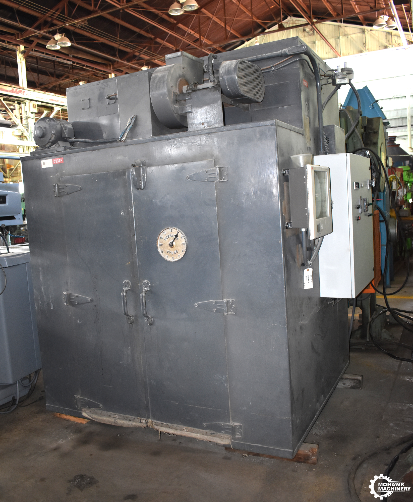 500 DEGREE DESPATCH "V-39HD" ELECTRIC CAR-BOTTOM OVEN w/UPDATED WATLOW CONTROL - 48” x 50” x 60” WORKING DIMENSIONS