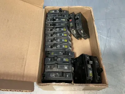 Used SQUARE D _UNKNOWN_ Circuit Breakers Ohio US | HGR 24 #1508026