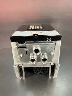 Allen Bradley 20AC3P5A0AYNANC0 /A PowerFlex70 Variable Frequency D. (9.4.1)