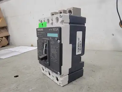 USED SIEMENS 3VL1110-1KM30-0AA0