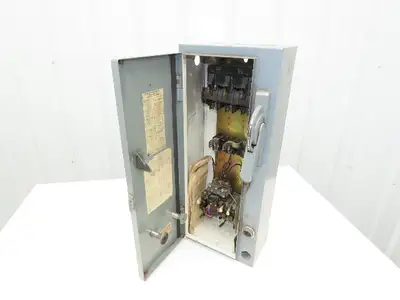 Allen Bradley 712-AACD24 Combination Motor Starter 5HP 600V 3Ph 120V Coil