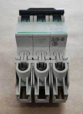 NEW Schneider Electric MGN61331