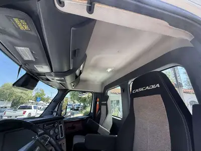 Used FREIGHTLINER T11664ST Conventional trucks California US | Commerce Truck Equipment Sales #1548743