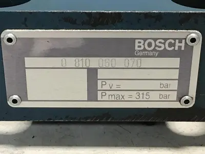 USED BOSCH 0 810 060 070