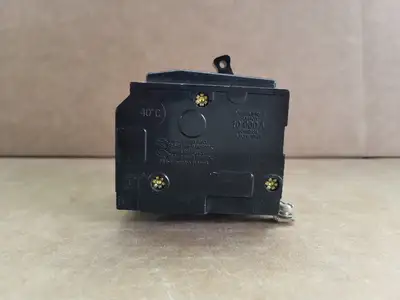 Used SQUARE D QOB330 Switchgears British Columbia CA | Lenmark #1438534