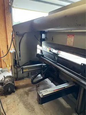 2000 ACCURPRESS 710010 Press Brakes-Hydraulic Power | Asset Exchange Corporation (5)