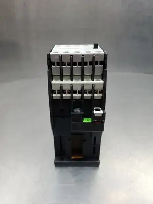 Used Siemens 3TH4382-0B Contactor, 8S+2O/8NO+2NC PLC Contactors South Carolina US | Palmetto Automation #1158893