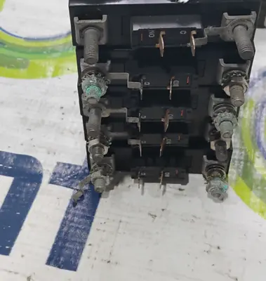 USED EATON HEINEMANN 271-0420-00 AM1-2780-4
