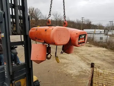 USED 2001 CM 5201H