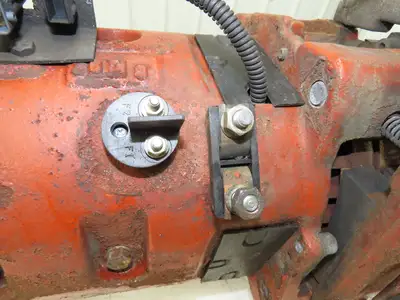 Linde AE18-03 Forklift Dual-Wheel & Motor Front Axle Assembly Off E18C-02