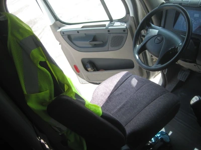 Used 2013 FREIGHTLINER CASCADIA Conventional trucks Florida US | Proxy Equipment #1384950