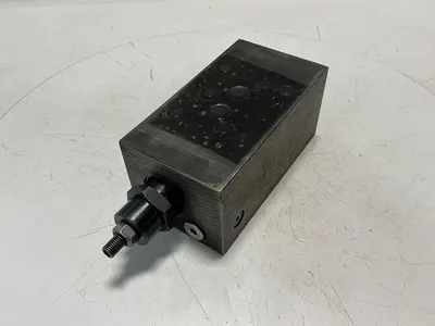 USED VICKERS DGMX2-5-PP-FW-S-30-EN417