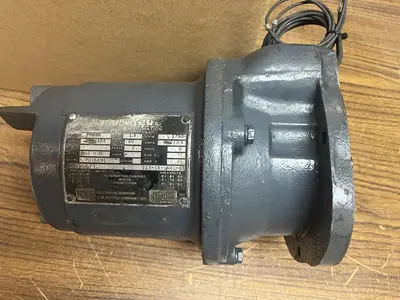 Used LIMITOR 113-18-1441-0 Gearmotors | Surplus Asset Holdings #1227508