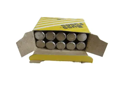 NEW LOT OF 10 BUSSMANN FNW-12 FUSES FNW12