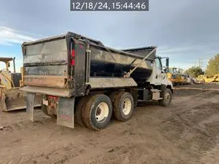 USED 2019 Freightliner 114SD