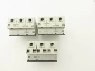 Allen Bradley 1492-FB3J30-L Fuse Holder 30A 600V 3 Pole Class J Ser B Lot of 3