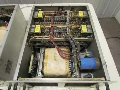 BEHLMAN ACM-6000-08V-39093 Input 277/480VAC 30 48-72Hz Output 0-135/0-270VAC 10