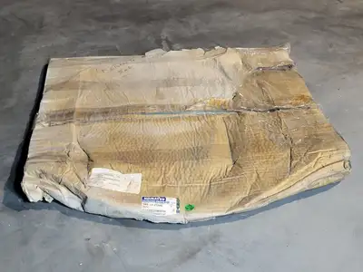 Used KOMATSU 585-33-21240 Construction Equipment Parts British Columbia CA | Lenmark #281473