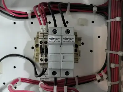 Used EATON SVX015A1-5A4N1 Switchgears British Columbia CA | Lenmark #240123