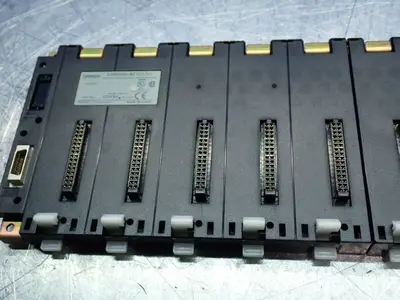 Used OMRON C200HWBC101V1 PLC Expansion Units Ohio US | HGR 24 #751723