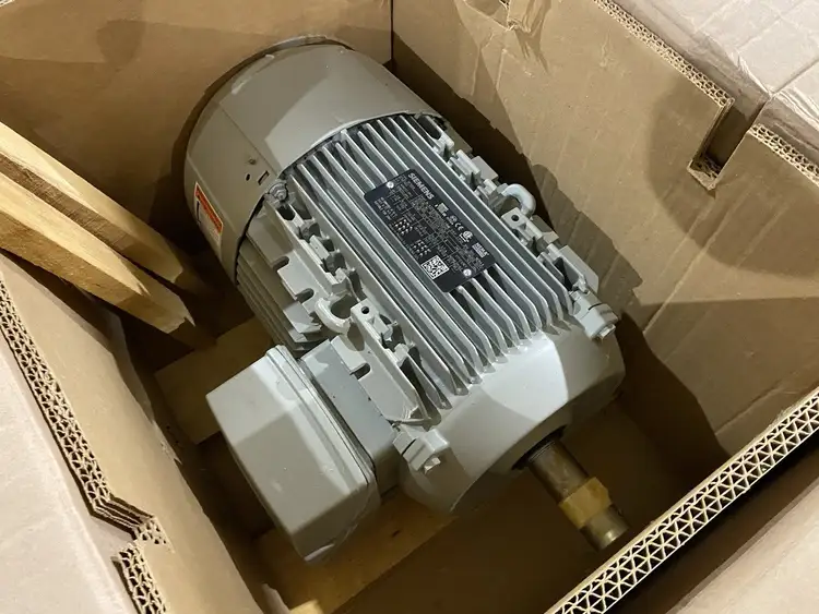Used SIEMENS NEMA PREMIUM® AC MOTOR 10HP TYPE GP100A 3-PHASE A.C. Motors | Maverick Industrial Sales #1100542