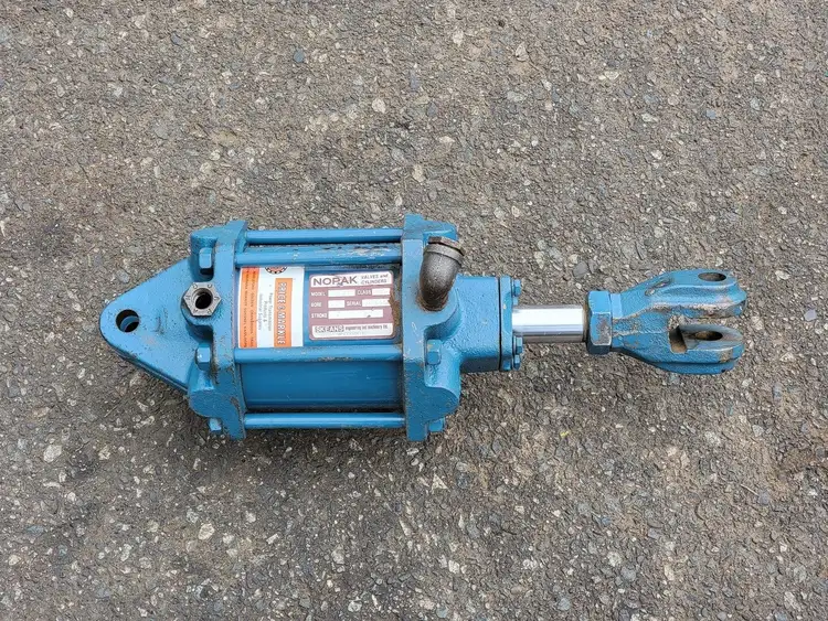 Used SKEANS ESS Parts (Hydraulics and Pneumatics) British Columbia CA | Lenmark #267865