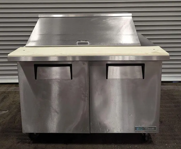 Used TRUE 48-18M-B-HC Preparation Tables British Columbia CA | Surrey Food Equipment #1133831