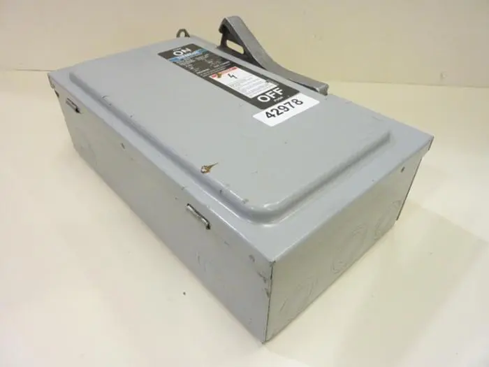 Used SIEMENS F352 Electrical Panels Michigan US | Ideal Machinery #600848