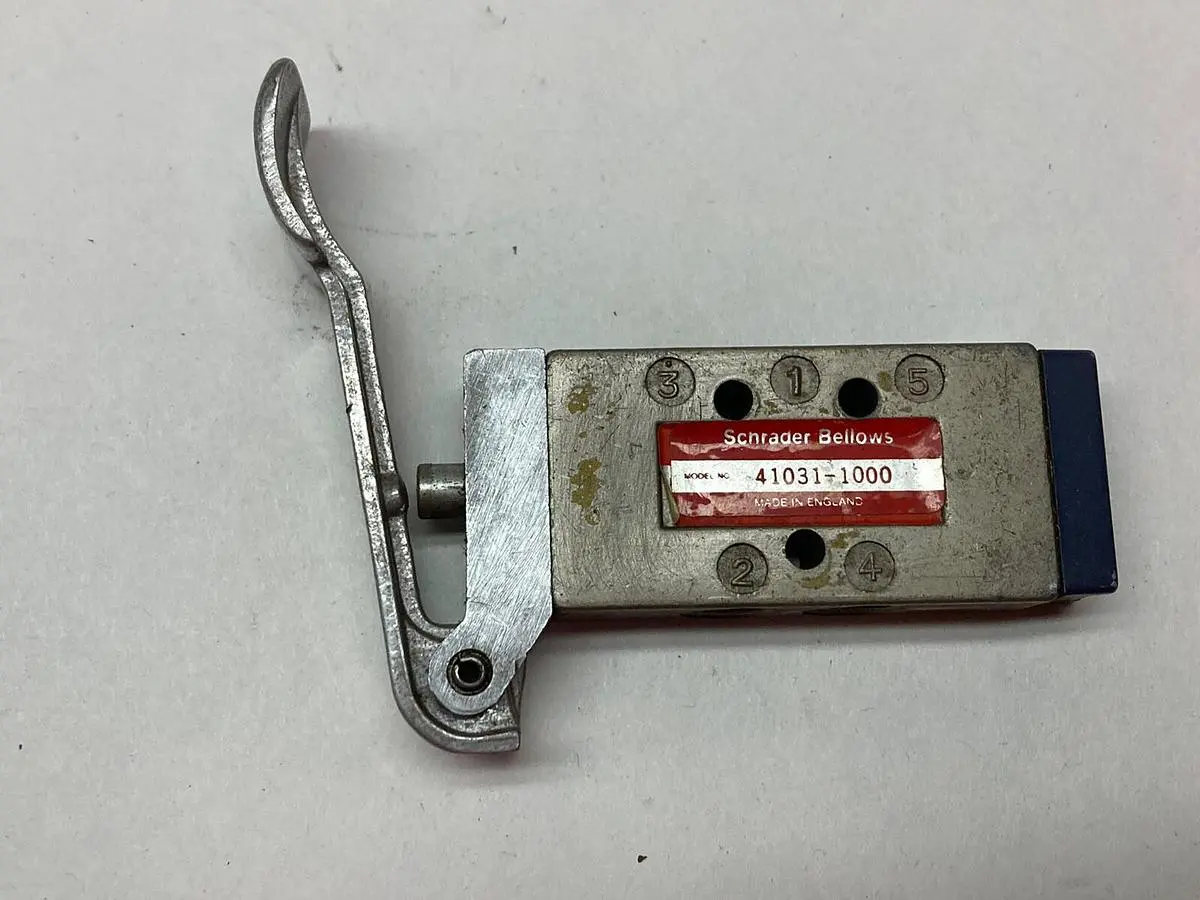Used SCHRADER BELLOWS 41031-1000 Solenoid Valves Ohio US | Surplus Asset Holdings #1248271
