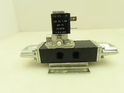 ARO E212SP 024 D Pneumatic Solenoid Control Valve 24VDC 4/2 Pos 1/4" 150 PSI