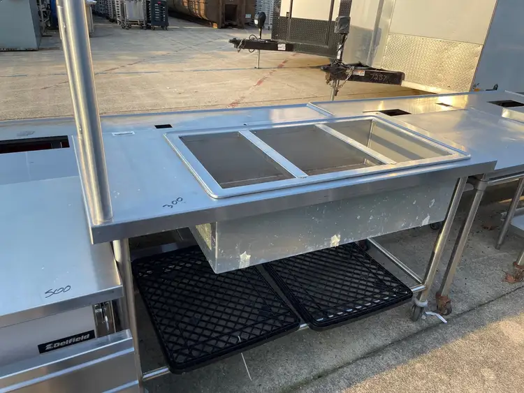 Used Falcon Restaurant Supply Used 60" Stainless Steel Ice Down Salad Bar Buffet - SS207 Food Displays Illinois US | Falcon Restaurant Supply #1375990