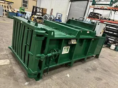EXCEL EX-60 CLOSED DOOR DUAL 6" CYLINDER HORIZONTAL BALER