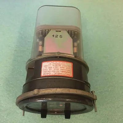 PHOTOHELIC 3001C Max Pressure 25 PSIG