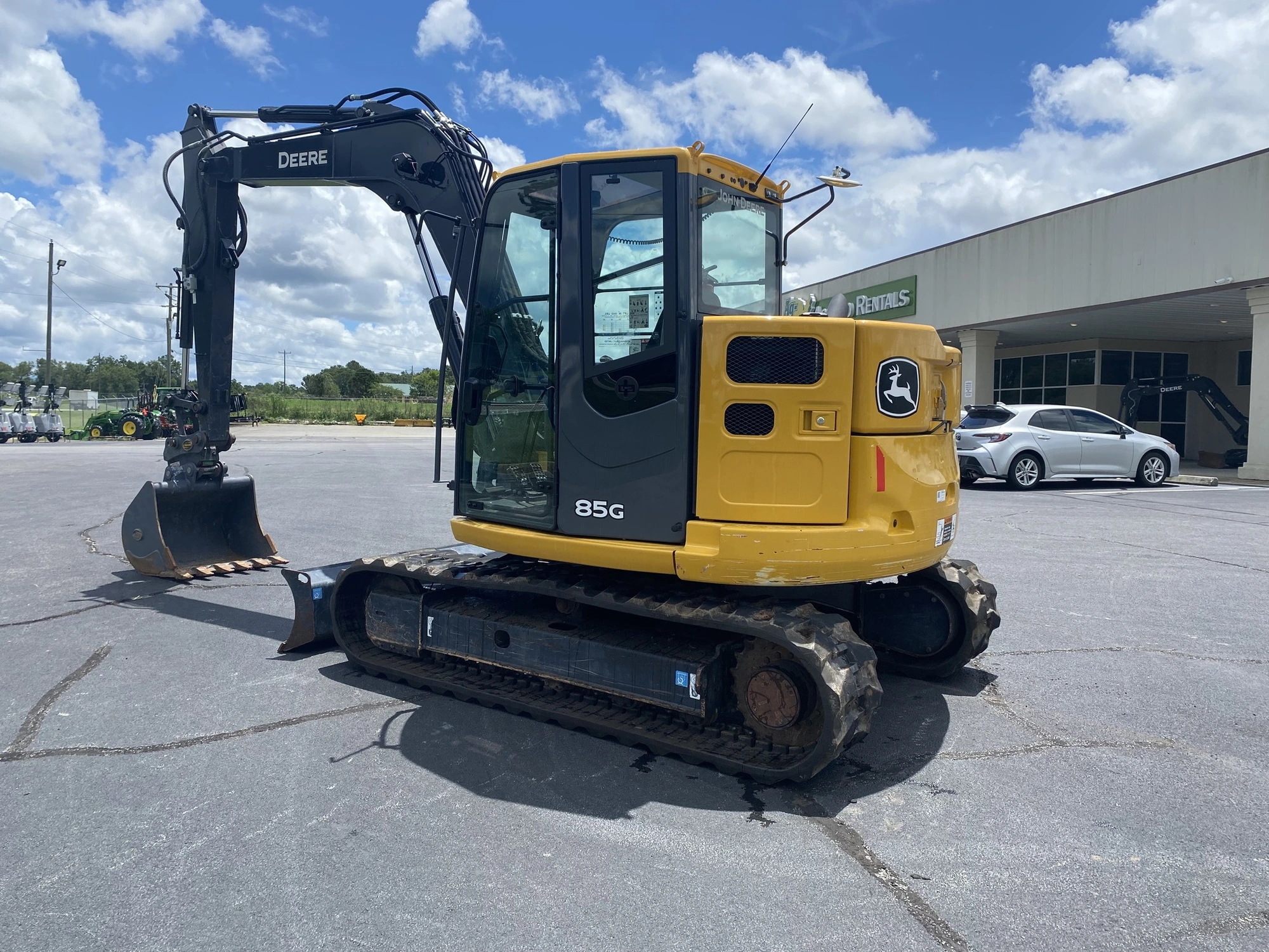 USED 2021 Deere 85G