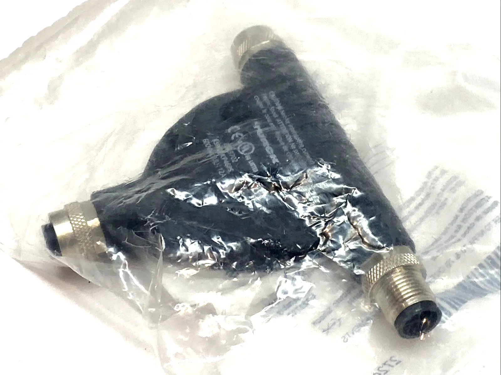 NEW TURCK M12 POWER T‑SPLITTER S‑CODED 600VAC 12A 100022274