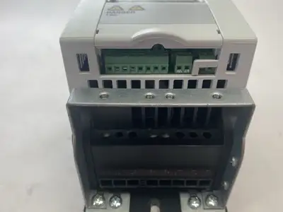 Used Eaton M-Max Series Adjustable Frequency AC Drive Variable Speed Drives Michigan US | Maverick Industrial Sales #1400452