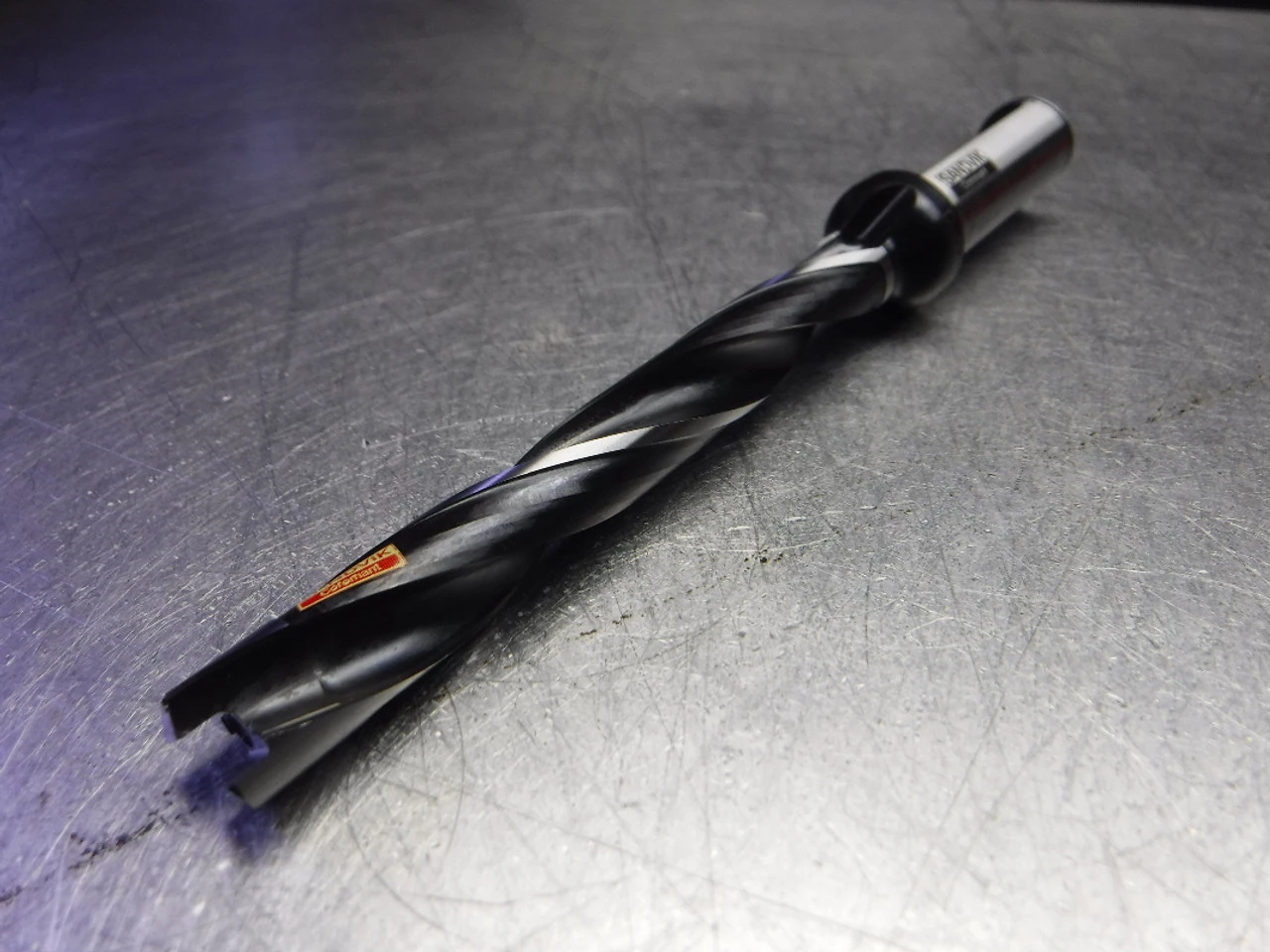 Sandvik 0.508" Coolant Thru Indexable Drill 870-1250-11LX063-8 (LOC1100B)