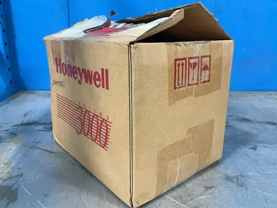 Used HONEYWELL STD110E1H00000DE,SM,S2,MB,F1,1C+XXXX Pressure Transmitters Ohio US | HGR 24 #1414087